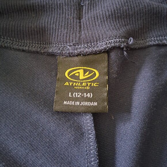 2 Pairs of Athletic Works Cotton/Poly Blend Workout Shorts Women's Size 12/14 - Picture 11 of 16